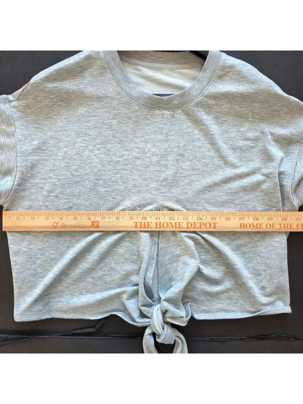 Alo Yoga Women’s Tie Front Crop Top M Gray Heather Long Sleeve Crewneck